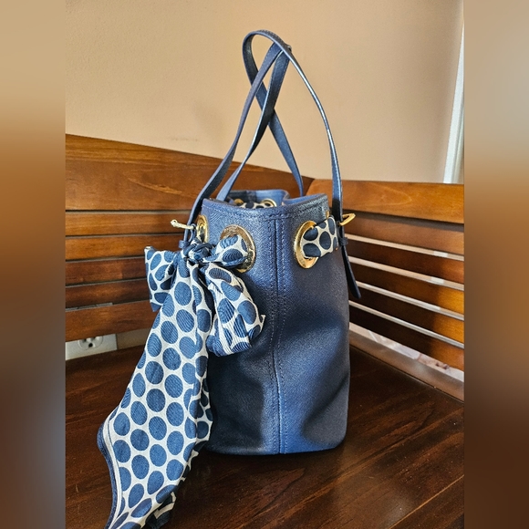 Michael Kors Saffiano Leather   Shoulder Bag With Silk Scarf! - Picture 4 of 15